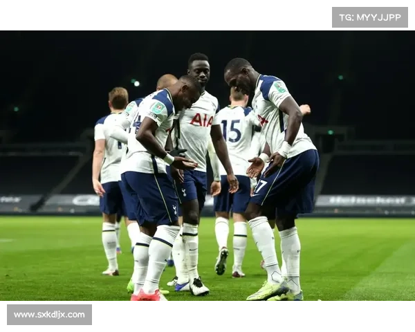 全面揭秘洛塞尔索：绿茵场上闪耀的非凡才华风采尽显与独特个人魅力